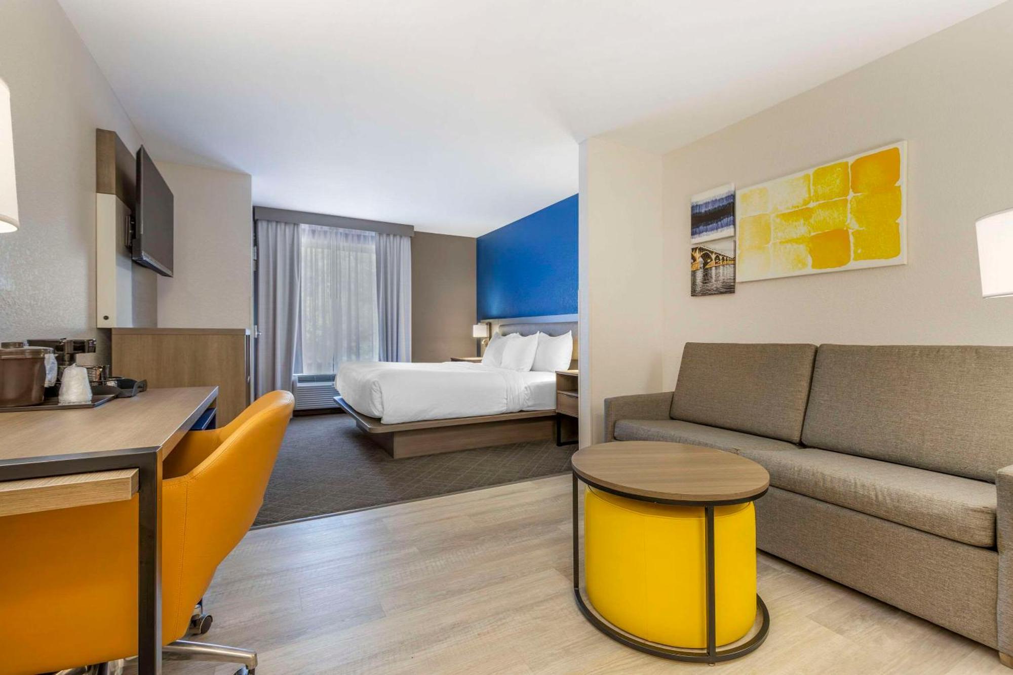 Comfort Suites Columbia Northeast - Fort Jackson Eksteriør billede